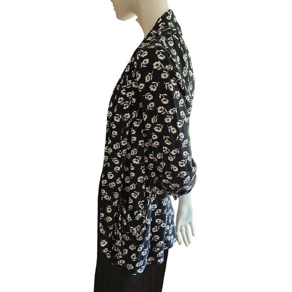 Forever 21 Women's Size Medium Black & White Open Front Cardigan Blouse - Picture 2 of 12